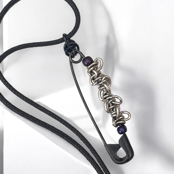 5 For $25💫Punk Rocker Black Safety Pin Chain Pendant Necklace - Picture 4 of 5